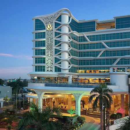 בנג'ארמאסין Golden Tulip Galaxy Hotel Banjarmasin מראה חיצוני תמונה
