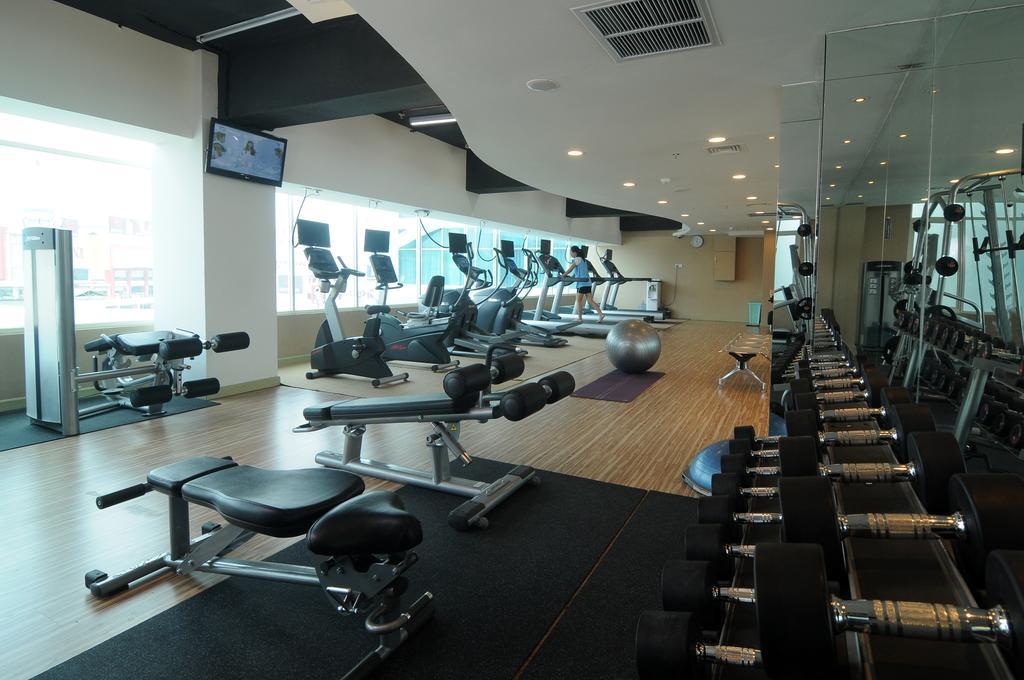 בנג'ארמאסין Golden Tulip Galaxy Hotel Banjarmasin מראה חיצוני תמונה