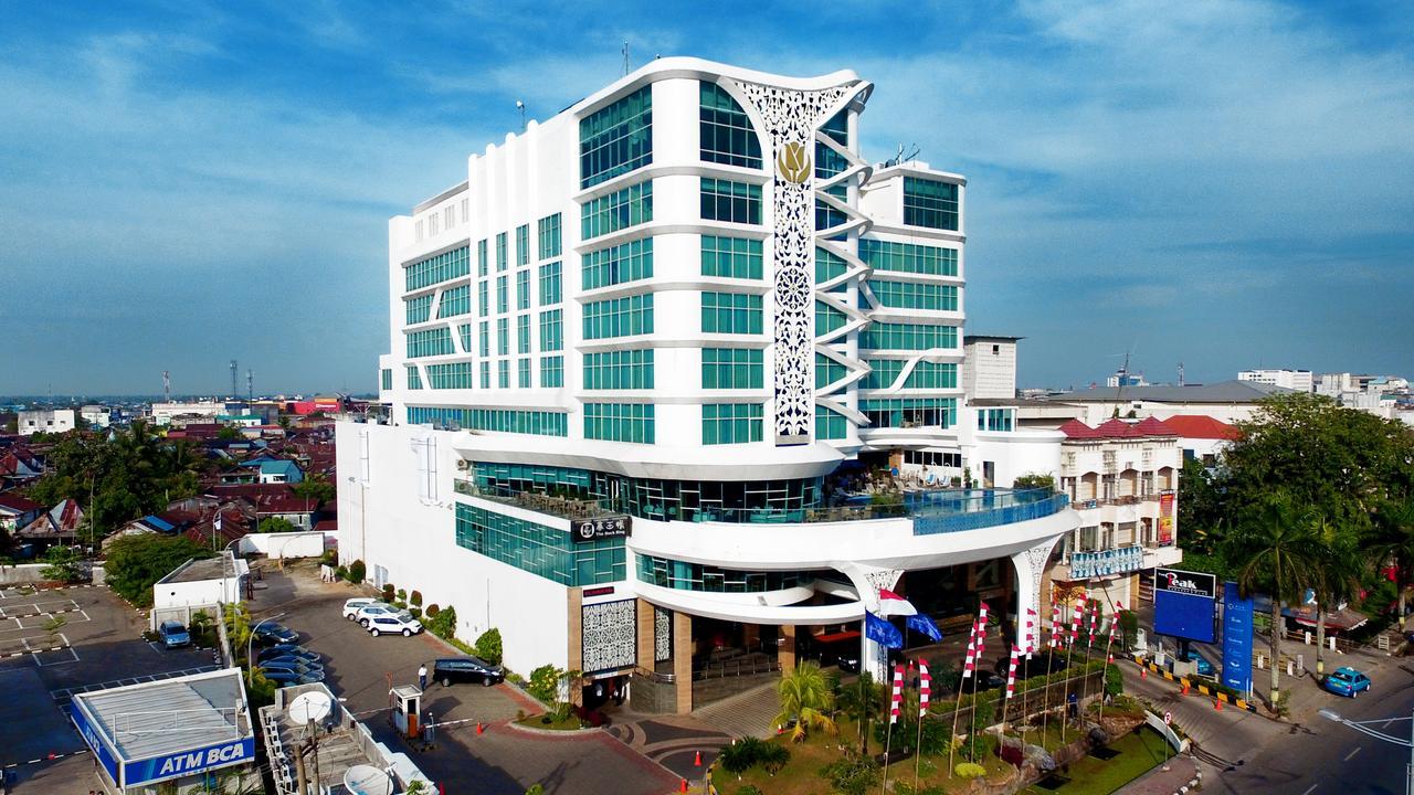 בנג'ארמאסין Golden Tulip Galaxy Hotel Banjarmasin מראה חיצוני תמונה